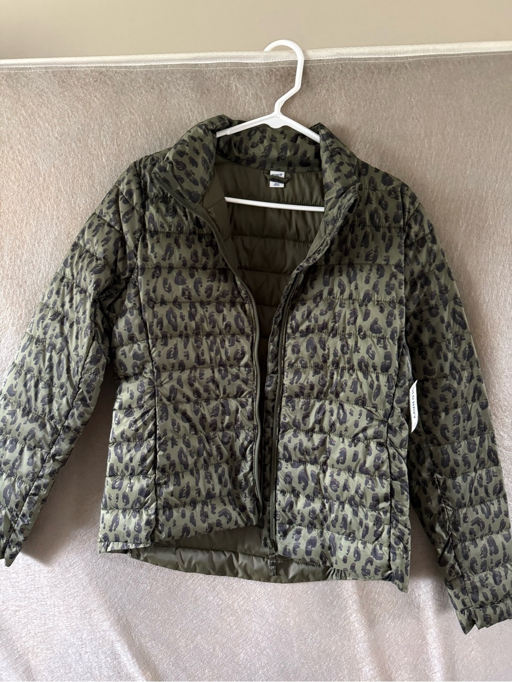 Old Navy Olive Green Leopard-Print Packable Puffer Jacket